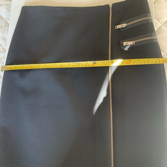 Zara Black pencil skirt metal zipped front closure asymmetric finish zippers USL - Picture 8 of 10